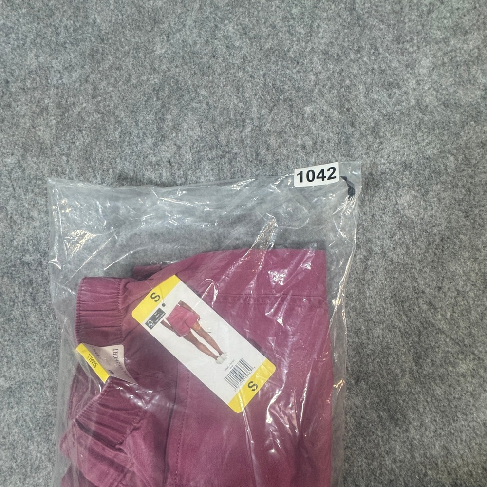 Gloria Vanderbilt Womens Berry Utility Shorts Stretch Cotton Cuffed Size S NEW - Picture 8 of 8